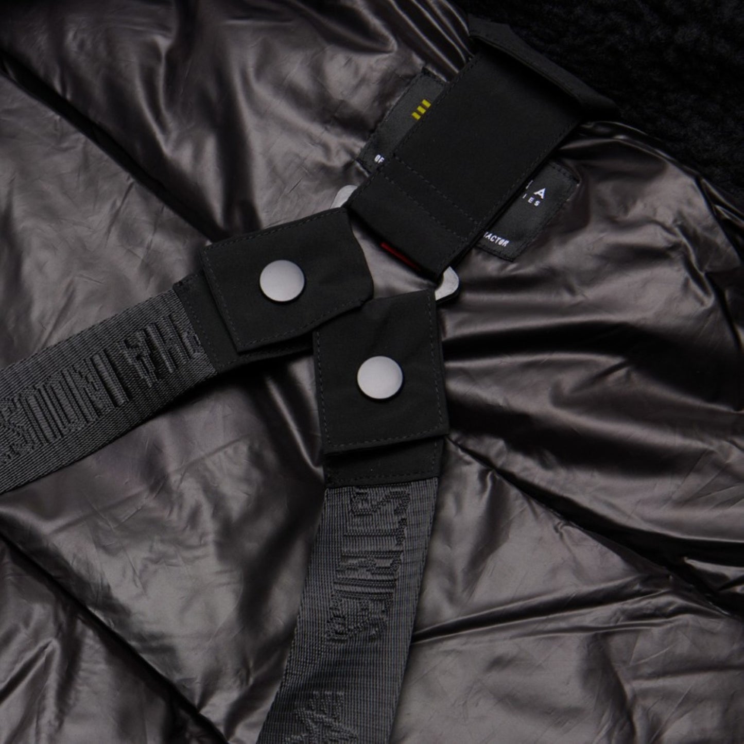 HYBRID PARKA W - Black